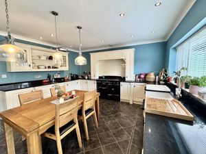 Photo 9- click for photo gallery